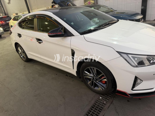 Hyundai Elantra AD 2026 White Automatic Used for Sale in Greater Cairo ( Cairo + Giza) - 5