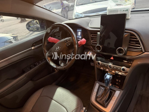 Hyundai Elantra AD 2026 White Automatic Used for Sale in Greater Cairo ( Cairo + Giza) - 8