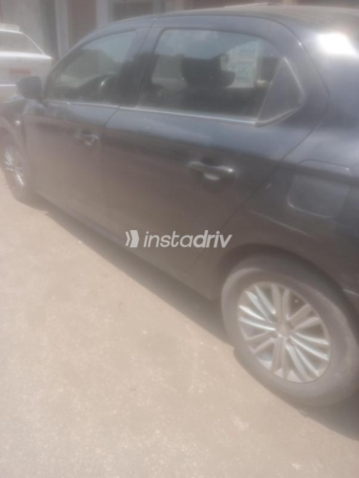 Peugeot 301 2016 Black Automatic Used for Sale in Imbaba - 4