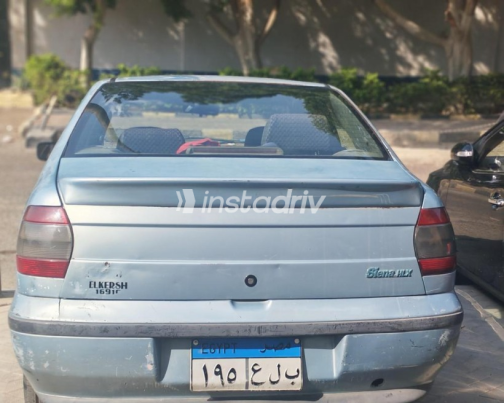 فيات سينا 2002 أزرق أوتوماتيك مستعملة للبيع في القاهرة - 3