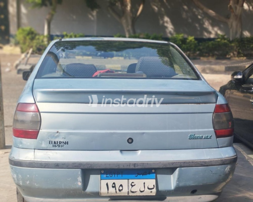 فيات سينا 2002 أزرق أوتوماتيك مستعملة للبيع في القاهرة - 4