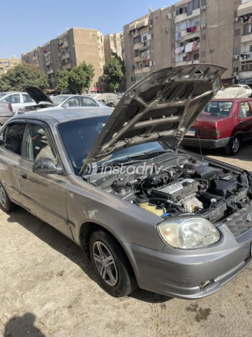 هيونداي فيرنا 2008 رمادي غامق أوتوماتيك مستعملة للبيع في القاهرة الكبرى ( القاهرة - الجيزة) - 5