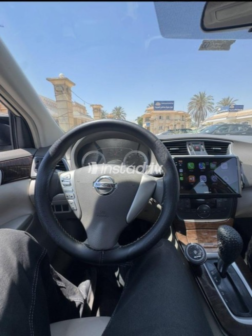 نيسان سنترا 2017 ذهبي أوتوماتيك مستعملة للبيع في الإسكندرية - 5