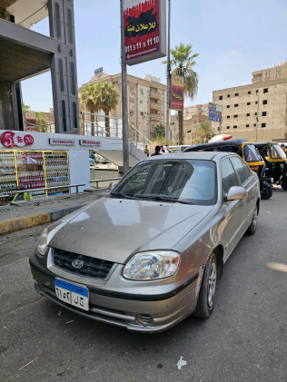 هيونداي فيرنا 2014 رمادي يدوي مستعملة للبيع في القاهرة الكبرى ( القاهرة - الجيزة)