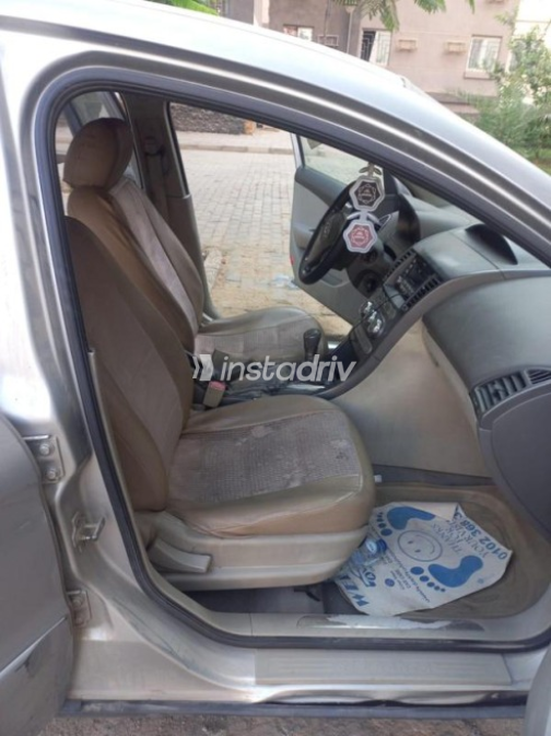 اسبيرانزا M11 2011 فضي أوتوماتيك مستعملة للبيع في 6 أكتوبر - 5