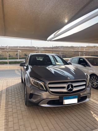 مرسيدس GLA 200 2015 رمادي أوتوماتيك مستعملة للبيع في القاهرة الكبرى ( القاهرة - الجيزة)