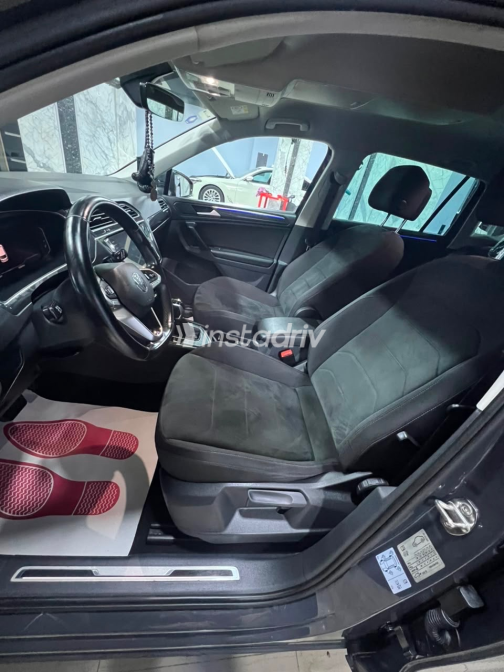 Volkswagen Tiguan 2021 Gray Automatic Used for Sale in Greater Cairo ( Cairo + Giza) - 5