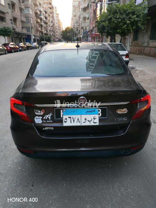 فيات تيبو 2019 بني أوتوماتيك مستعملة للبيع في القاهرة الكبرى ( القاهرة - الجيزة) - 3