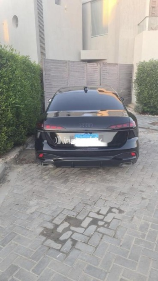 اودي A6 2026 أسود أوتوماتيك مستعملة للبيع في مدينة الشيخ زايد - 2