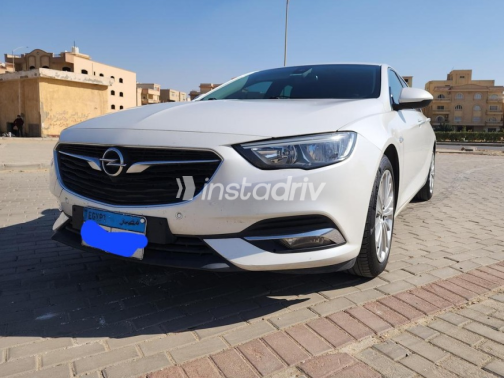 اوبل أنسيجنيا 2019 أبيض أوتوماتيك مستعملة للبيع في القاهرة الكبرى ( القاهرة - الجيزة) - 1