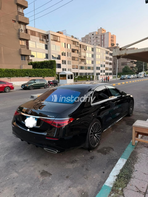 مرسيدس S 500 2021 أسود أوتوماتيك مستعملة للبيع في القاهرة الكبرى ( القاهرة - الجيزة) - 2