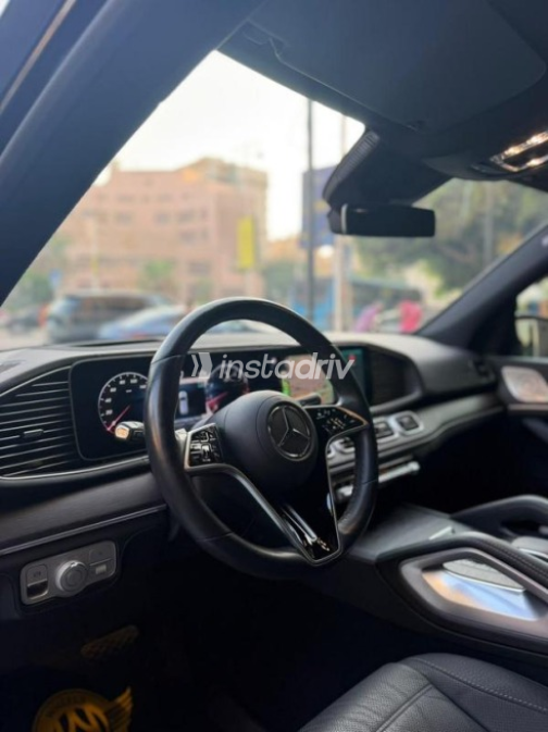 Mercedes GLE 450 2025 Black Automatic Used for Sale in Cairo - 4