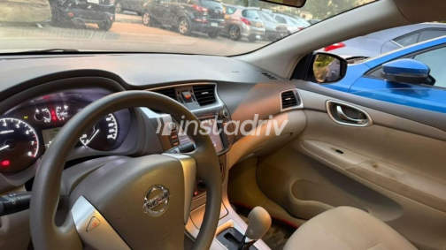 Nissan Sentra 2020 White Automatic Used for Sale in Greater Cairo ( Cairo + Giza) - 6