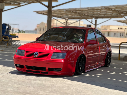 Volkswagen Bora 2001 Red Automatic Used for Sale in Greater Cairo ( Cairo + Giza) - 5