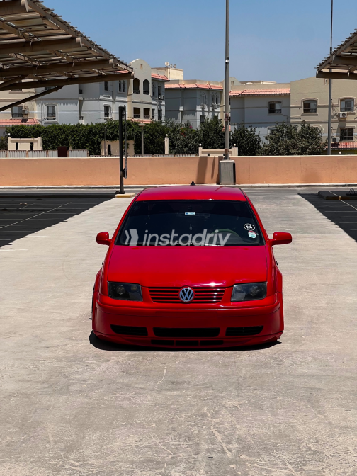 Volkswagen Bora 2001 Red Automatic Used for Sale in Greater Cairo ( Cairo + Giza) - 6