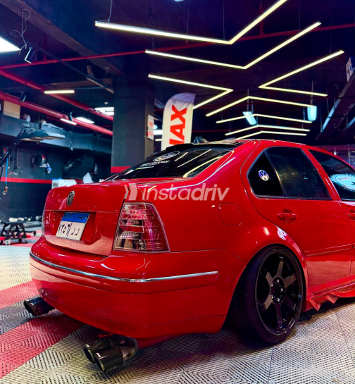 Volkswagen Bora 2001 Red Automatic Used for Sale in Greater Cairo ( Cairo + Giza) - 7