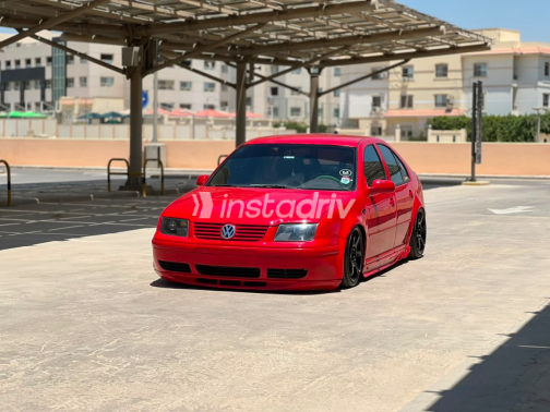 Volkswagen Bora 2001 Red Automatic Used for Sale in Greater Cairo ( Cairo + Giza) - 8