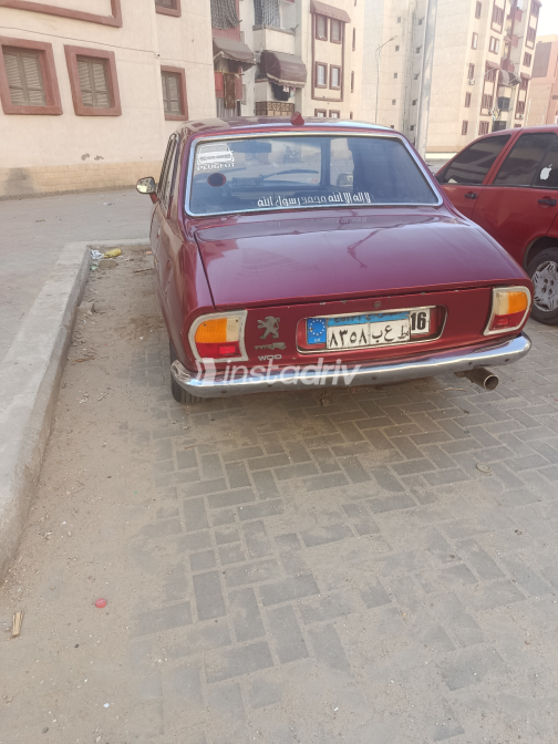 Peugeot 504 1978 White Manual Used for Sale in Greater Cairo ( Cairo + Giza) - 4