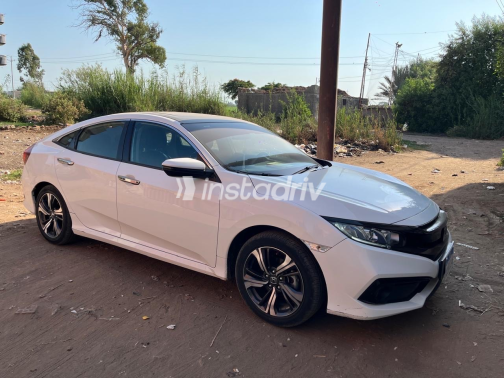 Honda Civic 2021 White Automatic Used for Sale in Greater Cairo ( Cairo + Giza) - 3