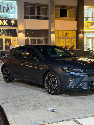 Cupra Leon 2025 Gray Automatic Used for Sale in Greater Cairo ( Cairo + Giza)