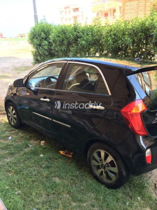 Kia Picanto 2015 Black Automatic Used for Sale in Kafr el-Sheikh - 8