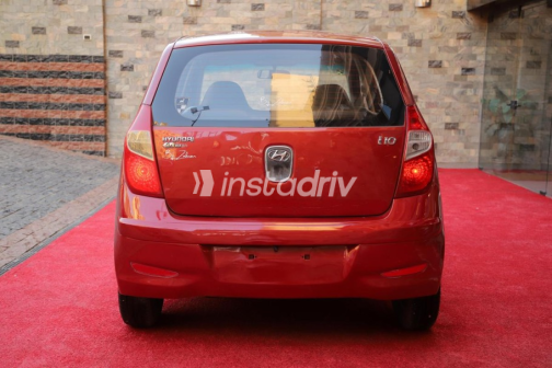 هيونداي I10 2013 أحمر أوتوماتيك مستعملة للبيع في مدينة نصر - 8