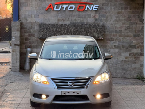 Nissan Sentra 2019 Gold Automatic Used for Sale in Cairo - 2