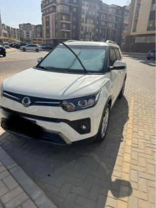 Ssang Yong Tivoli XLV 2022 White Automatic Used for Sale in Cairo