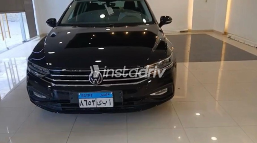 Volkswagen Passat 2022 White Automatic Used for Sale in Greater Cairo ( Cairo + Giza) - 1