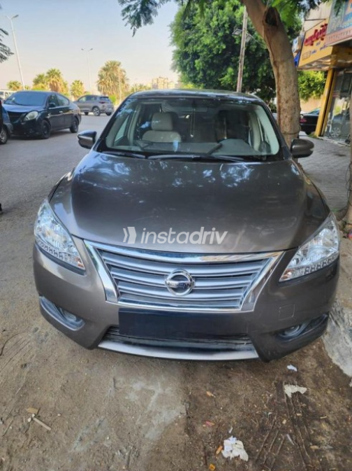 Nissan Sentra 2023 White Automatic Used for Sale in Maadi - 6