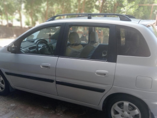 Hyundai Matrix 2001 Silver Automatic Used for Sale in Faiyum
