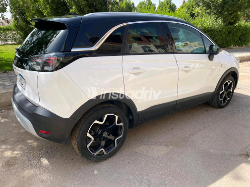 Opel Crossland 2023 White Automatic Used for Sale in Greater Cairo ( Cairo + Giza) - 5