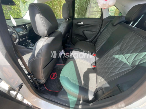 Opel Crossland 2023 White Automatic Used for Sale in Greater Cairo ( Cairo + Giza) - 6