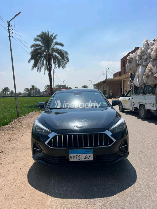 Jac J7 2022 Black CVT Used for Sale in Greater Cairo ( Cairo + Giza) - 3