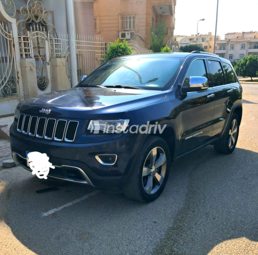 Jeep Grand Cherokee 2016 White Automatic Used for Sale in Greater Cairo ( Cairo + Giza) - 1