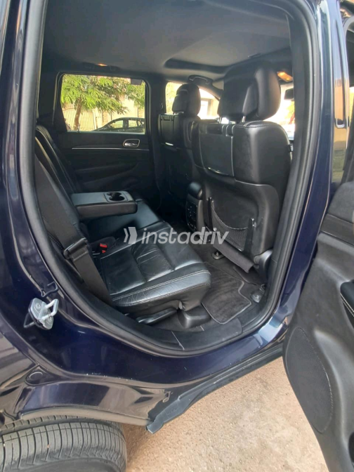 Jeep Grand Cherokee 2016 White Automatic Used for Sale in Greater Cairo ( Cairo + Giza) - 4