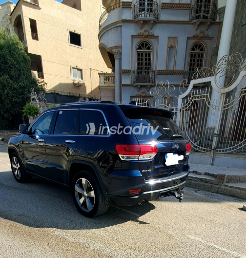 Jeep Grand Cherokee 2016 White Automatic Used for Sale in Greater Cairo ( Cairo + Giza) - 8