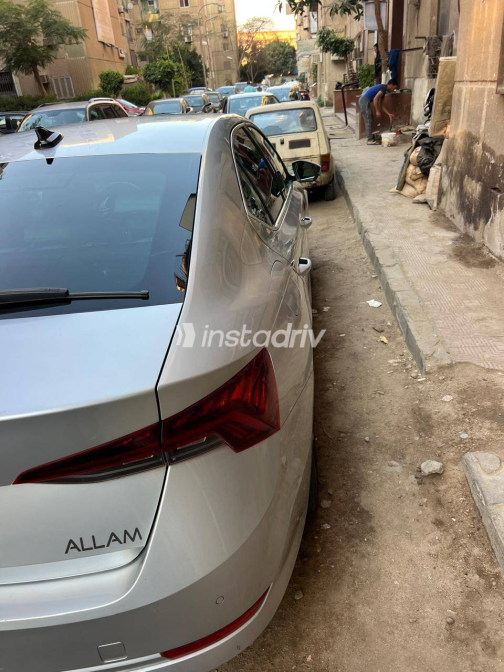Skoda Octavia A8 2021 Silver Automatic Used for Sale in Greater Cairo ( Cairo + Giza) - 3
