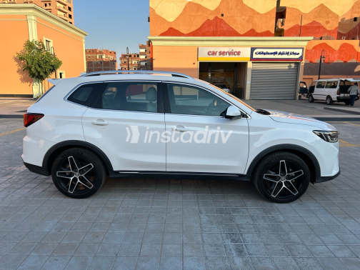 MG RX5 Plus 2023 White Automatic Used for Sale in Greater Cairo ( Cairo + Giza) - 5