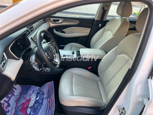 MG RX5 Plus 2023 White Automatic Used for Sale in Greater Cairo ( Cairo + Giza) - 7