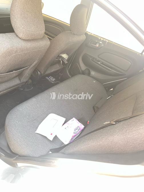 Proton Saga 2024 Silver Automatic Used for Sale in Greater Cairo ( Cairo + Giza) - 4