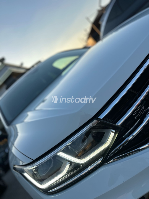 Volkswagen Tiguan 2024 White Automatic Used for Sale in Greater Cairo ( Cairo + Giza) - 9