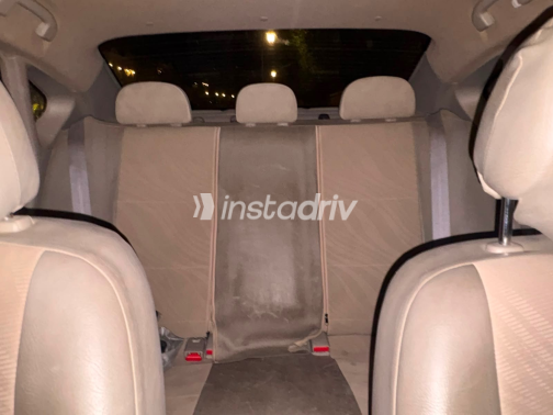 Nissan Sentra 2018 Brown Automatic Used for Sale in Greater Cairo ( Cairo + Giza) - 5