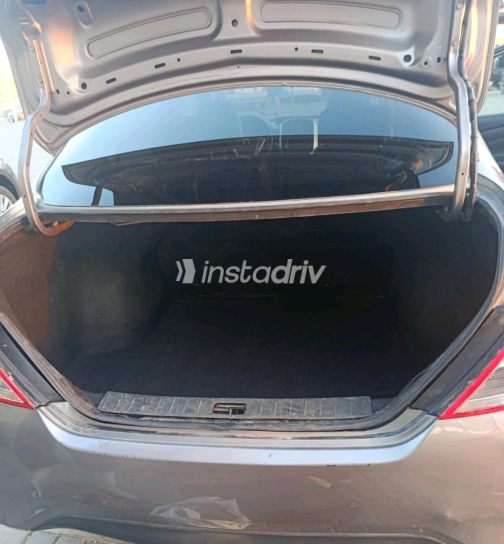 Nissan Sunny 2022 Gray Automatic Used for Sale in Greater Cairo ( Cairo + Giza) - 5