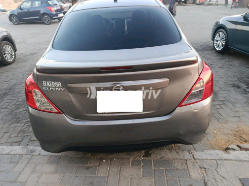 Nissan Sunny 2022 Gray Automatic Used for Sale in Greater Cairo ( Cairo + Giza) - 6
