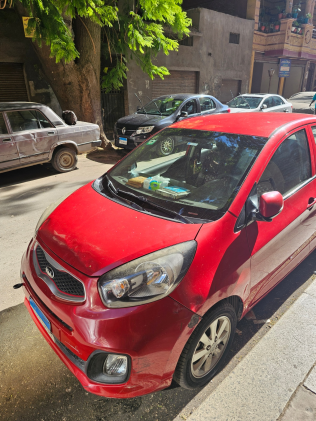 Kia Picanto 2015 Red Automatic Used for Sale in Greater Cairo ( Cairo + Giza)