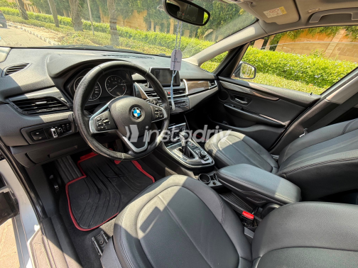 BMW 218 i 2015 Silver Automatic Used for Sale in Greater Cairo ( Cairo + Giza) - 6