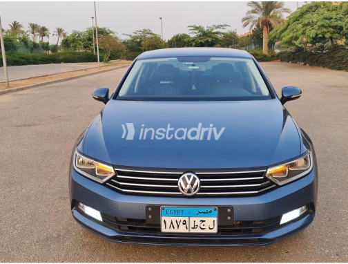 Volkswagen Passat 2017 White Automatic Used for Sale in Greater Cairo ( Cairo + Giza) - 1