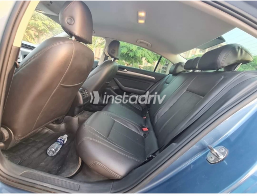 Volkswagen Passat 2017 White Automatic Used for Sale in Greater Cairo ( Cairo + Giza) - 4