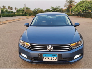 Volkswagen Passat 2017 White Automatic Used for Sale in Greater Cairo ( Cairo + Giza)